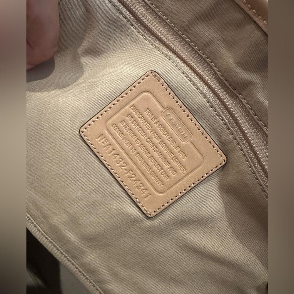 Coach Beige and Pink Tote Bag - Picture 6 of 13